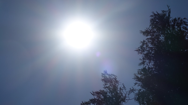 IMGW ostrzega przed upałami. Temperatura maksymalna w dzień nawet do 32 stopni Celsjusza