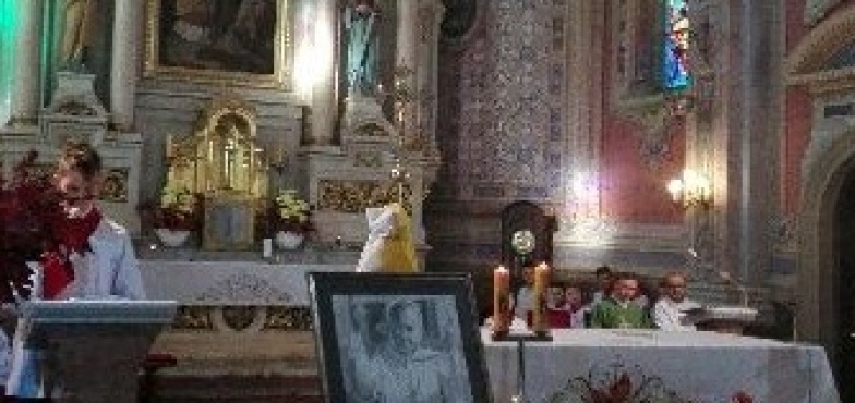 Uczniowie szkoły podziękowali patronowi za pontyfikat. Mija 40. rocznica