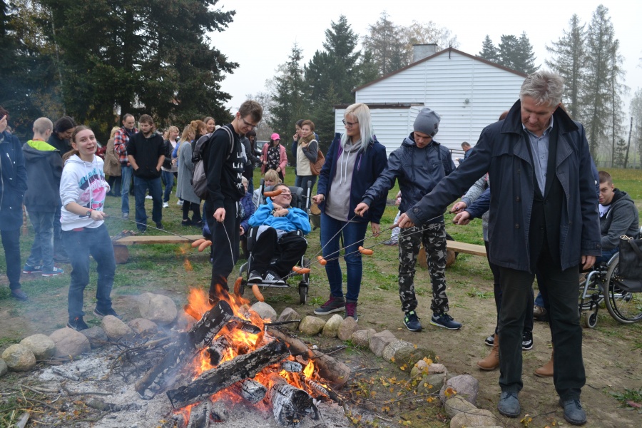 OREW zaprasza do pięknego ogrodu. Święto Pieczonego Jabłka