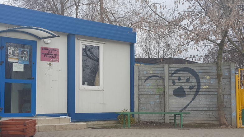 Co z nowym kontenerem biurowym dla schroniska przy ulicy Gajowej?  