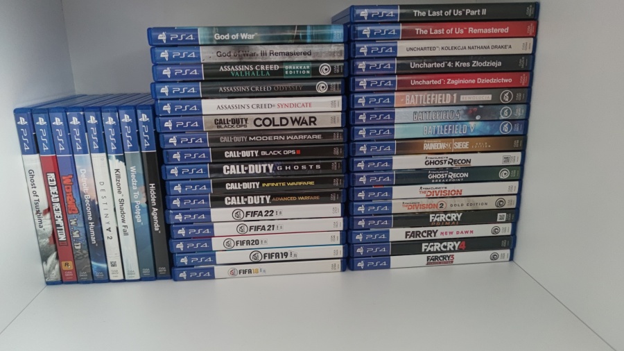 Ponad 40 gier na PS4/PS5 stan idealny
